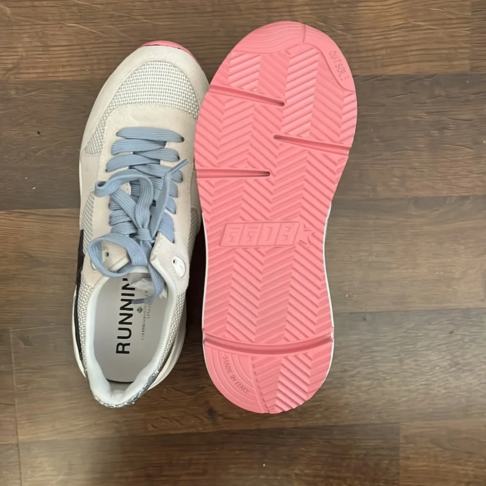 Running Sneakers - Picture 4 of 4